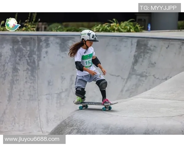 成都滑板队状态解析聚焦运动发展与团队协作的未来之路 成都滑板队状态解析聚焦运动发展与团队协作的未来之路